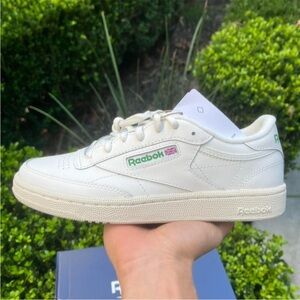 NIB! Reebok Club C 85 Vintage Sneakers (Size 6.5)